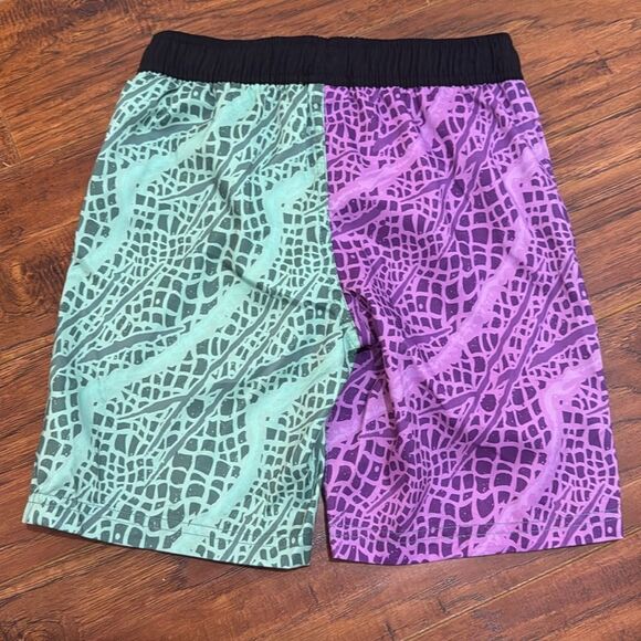 NWT Jurassic Park Small Purple Green Black Dinosaur Swim Trunks Board Shorts - Picture 3 of 8